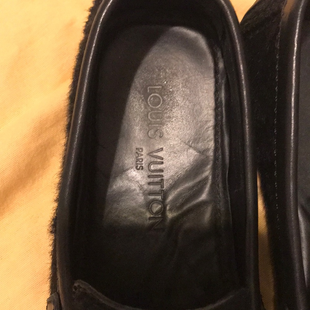 Shoes - Picture 4 of 6
